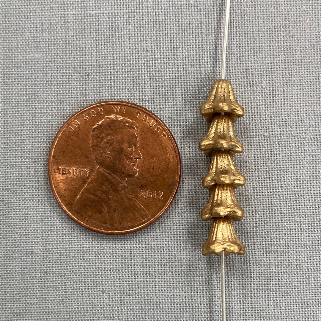 5x6mm Bell Flower - Gold - qty 25