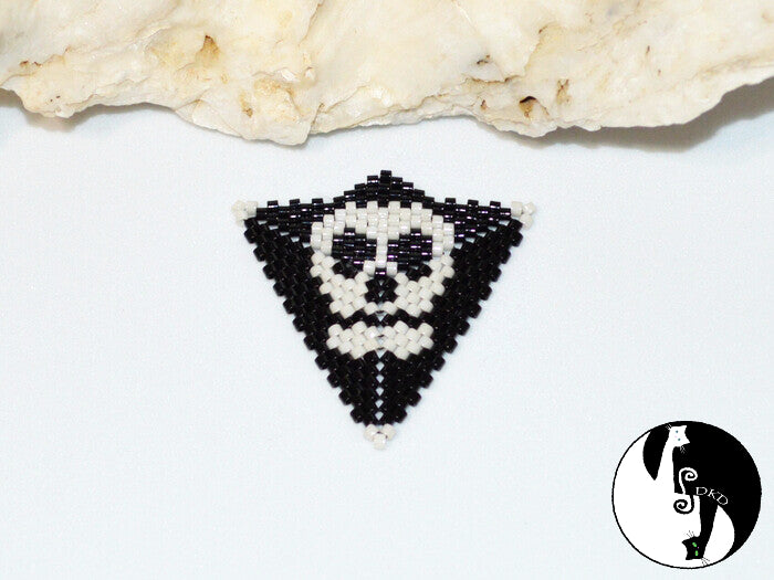 Skull Triangle Pattern - PDF