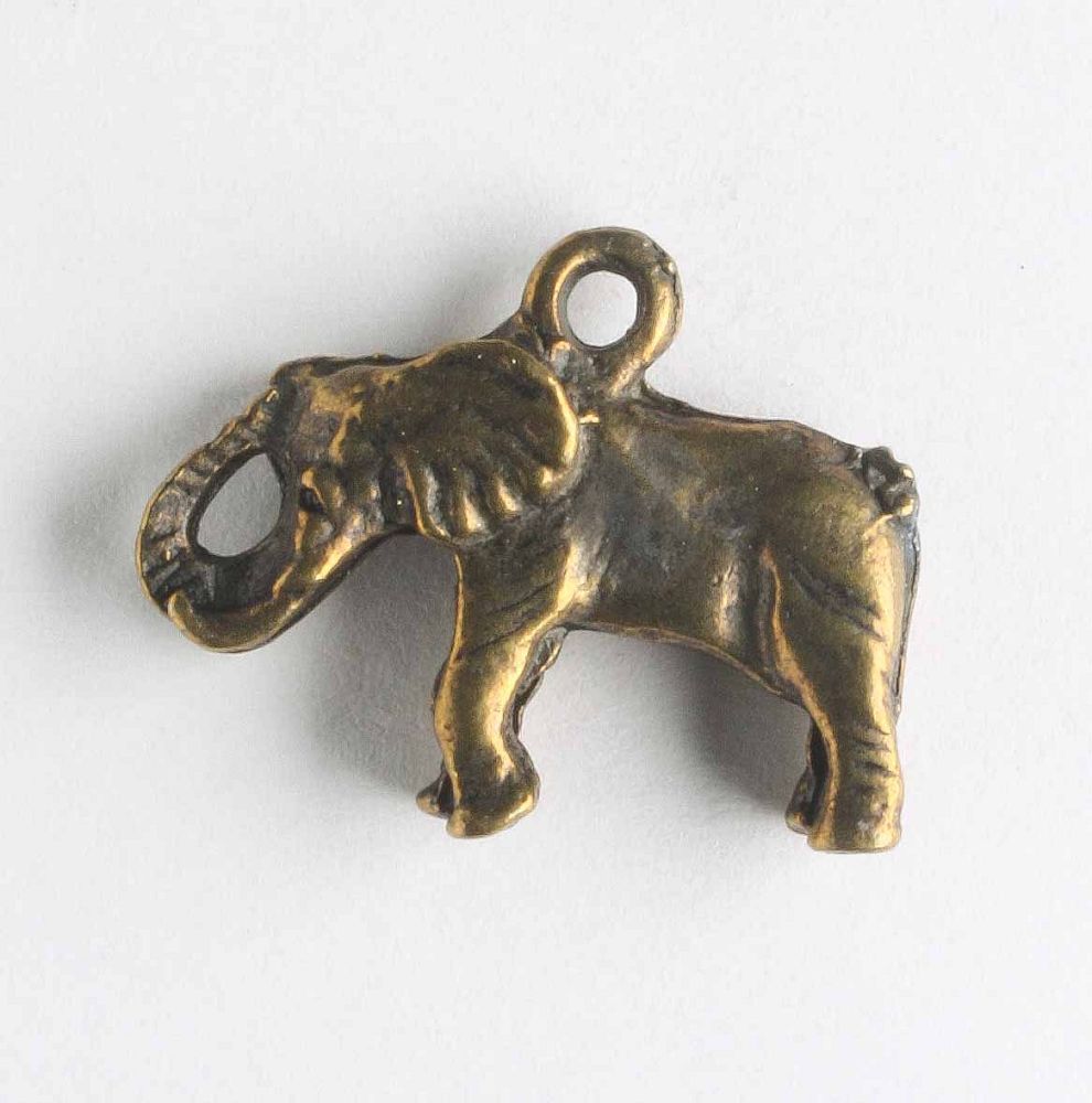 Charm - Elephant