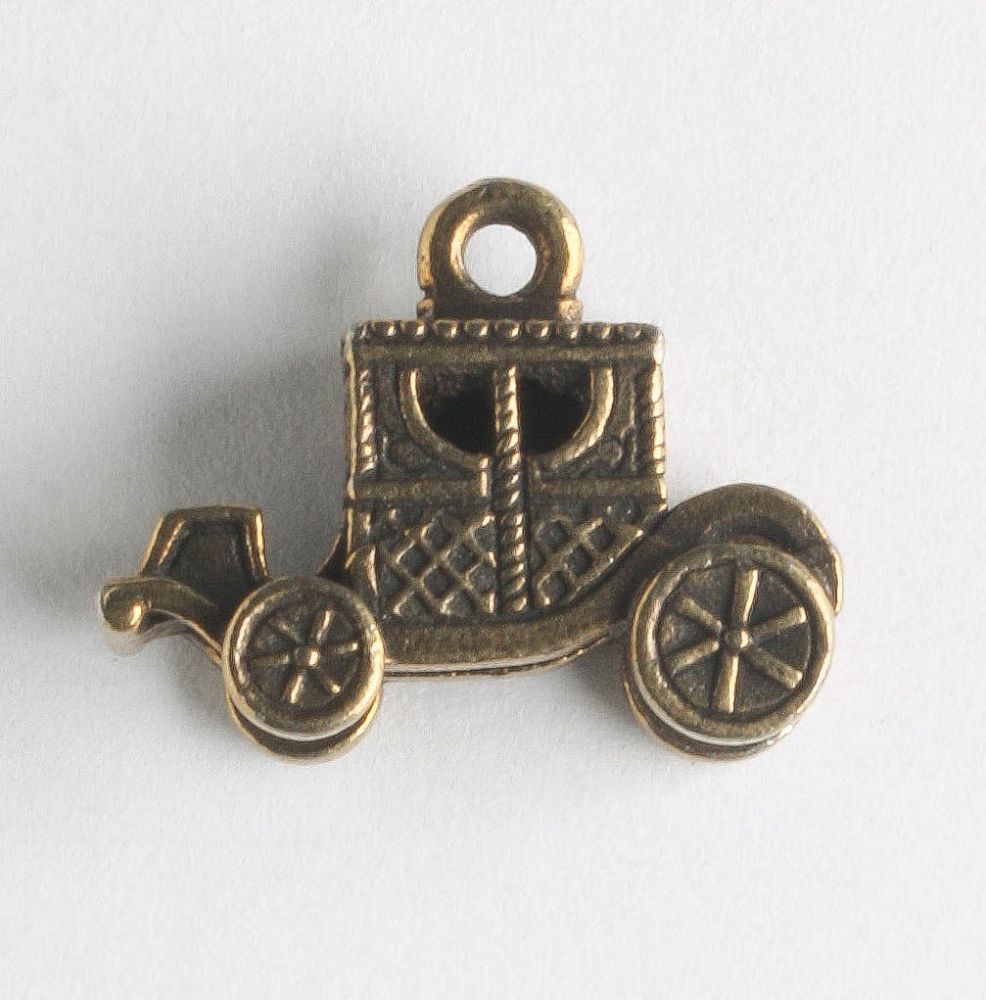 Charm - Carriage