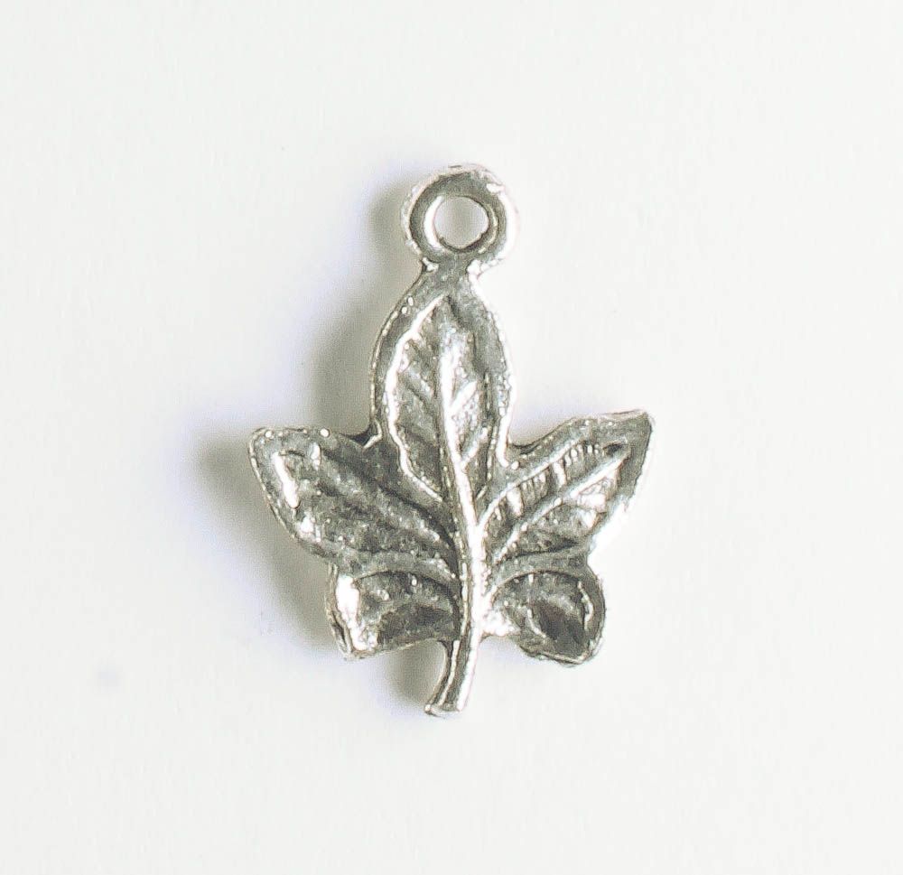 Charm - Leaf